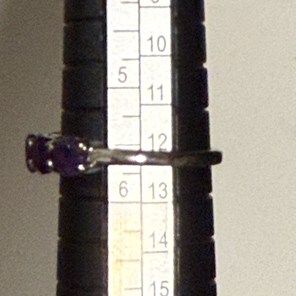 Gemstone King Sterling Silver Amethyst Ring (1.25 ctw) - Picture 3 of 4